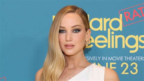 no hard feelings beach scene full|Jennifer Lawrence shocks fans by getting completely。